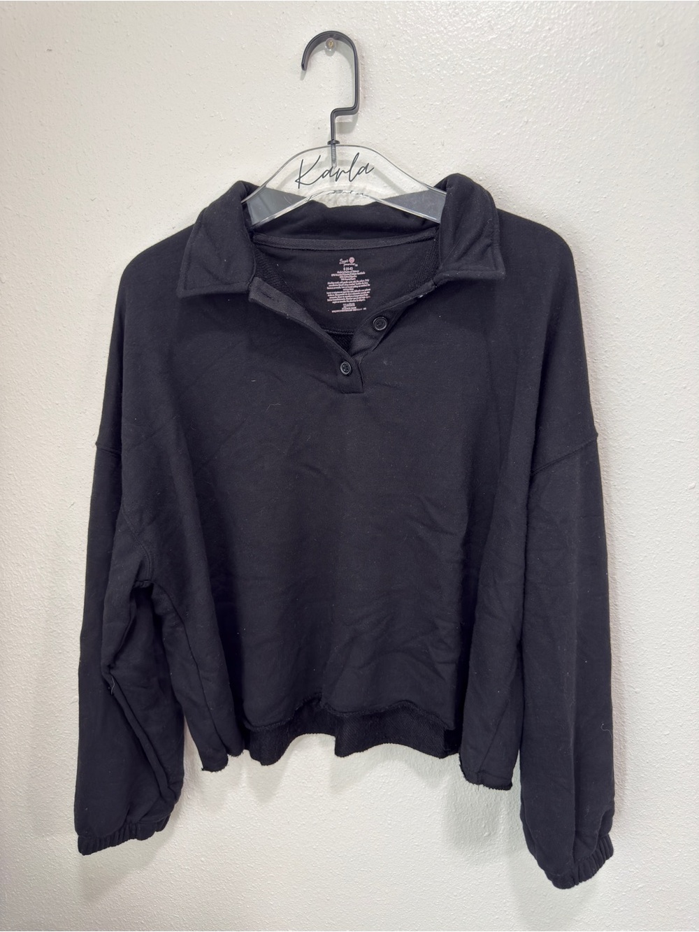 Women's Black Relaxed Fit Quarter Button-Trim Pullover Sweater Top